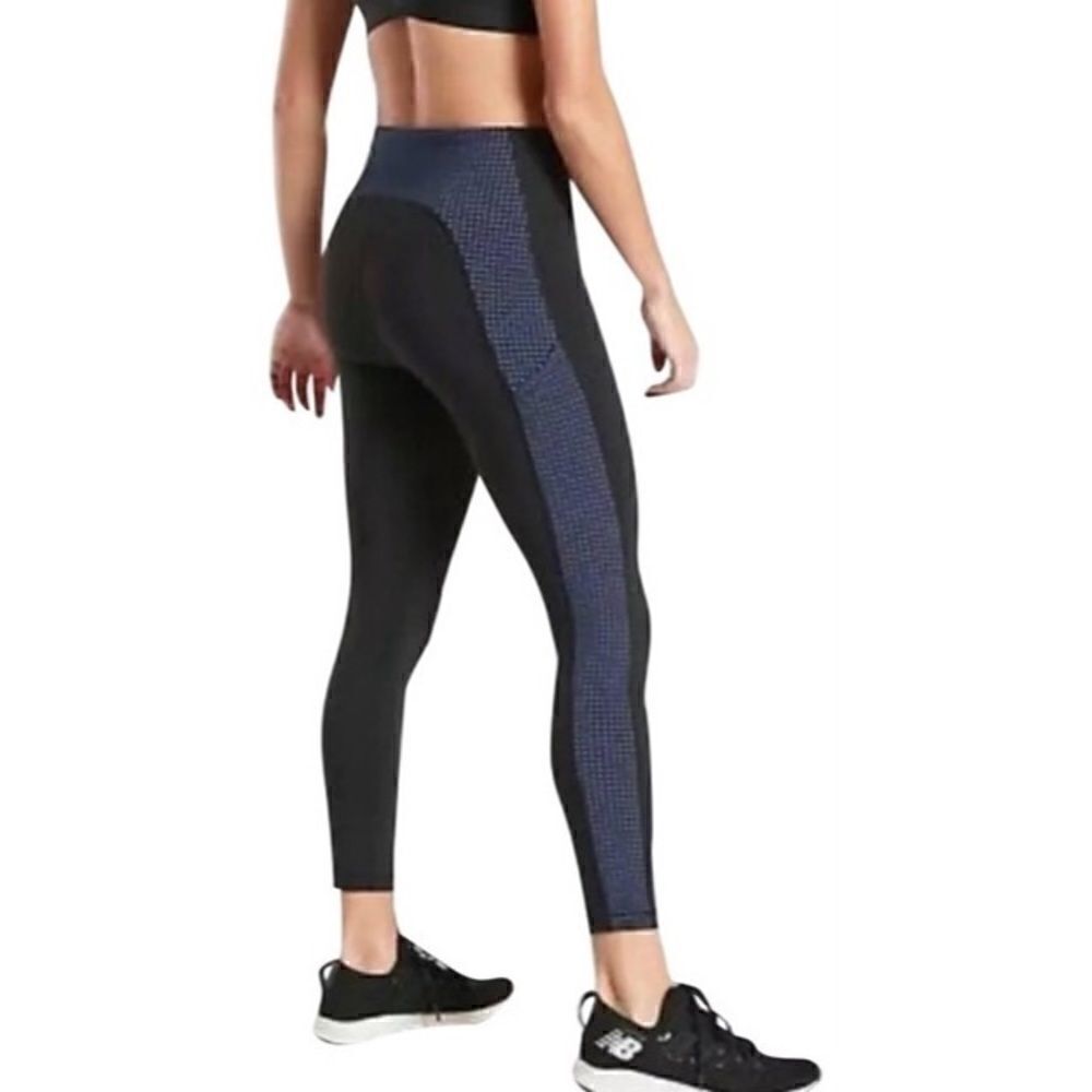 Athleta Ultimate Stash Pocket Colorblock 7/8 Tight